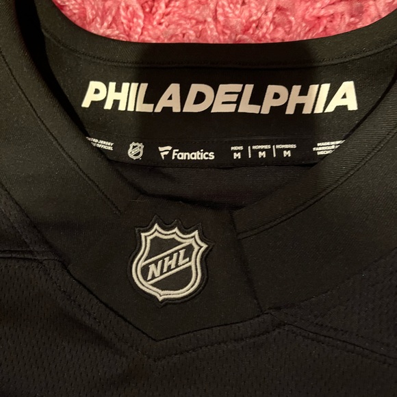 Carter Hart Philadelphia Flyers Jersey - Picture 3 of 3